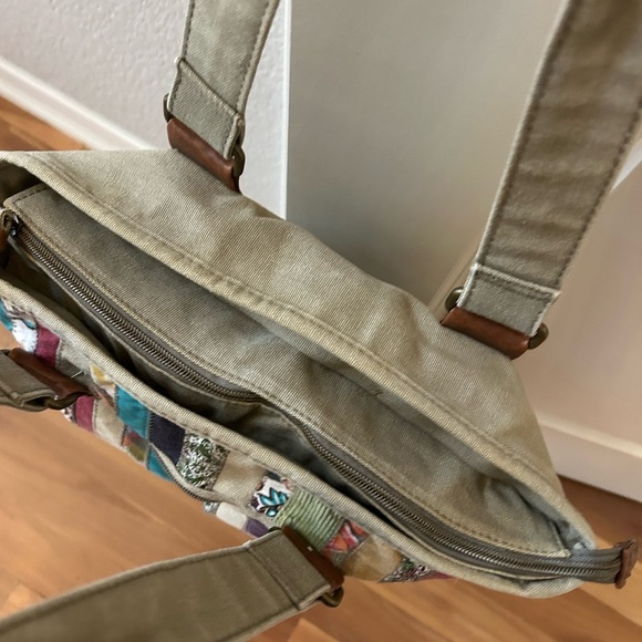 Bongo Y2K patchwork canvas tote. EUC. Boho. Hippie. Pockets and storage. Artsy - Picture 4 of 15